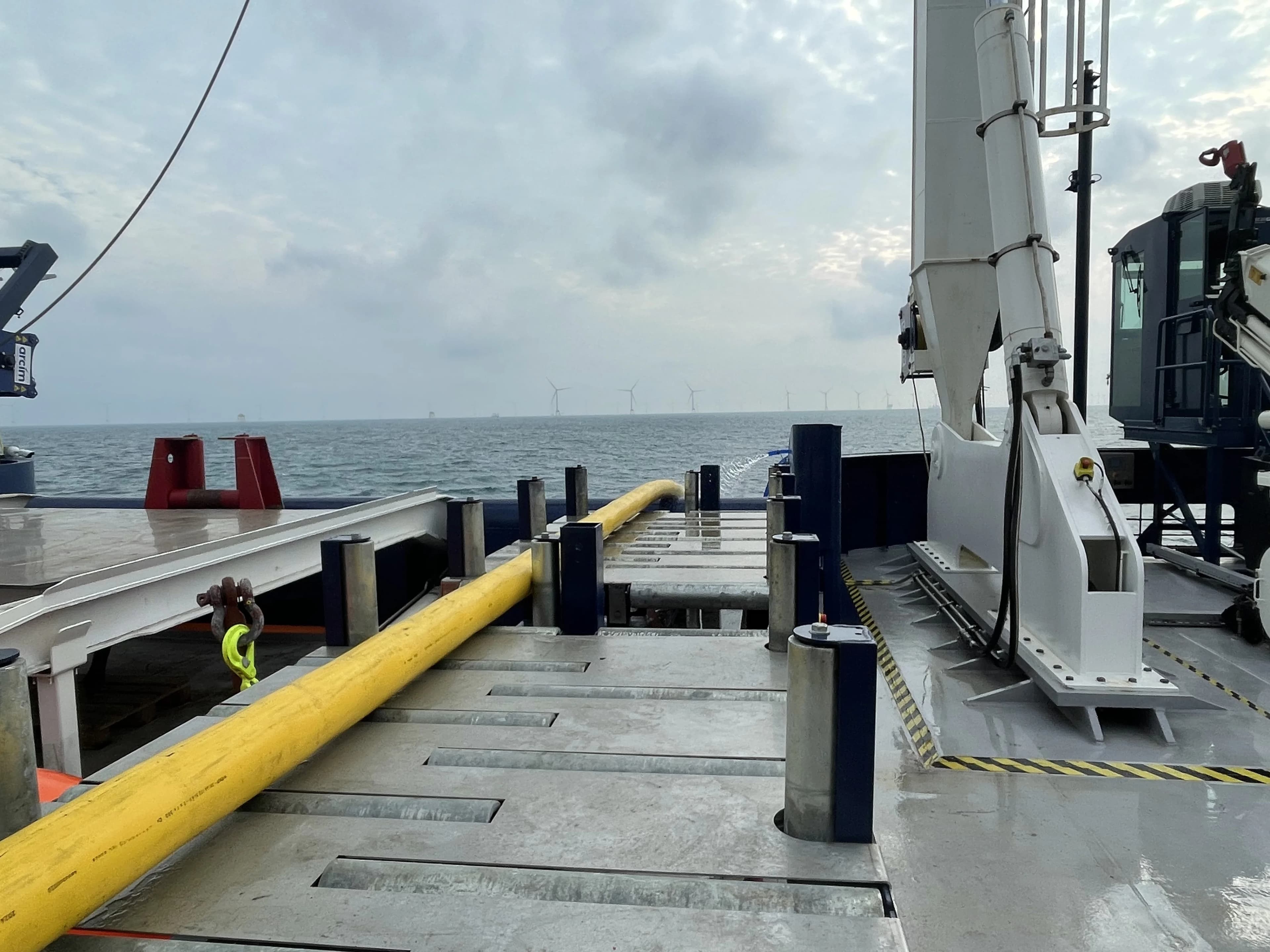 Handles cables smarter,
safer and with total control